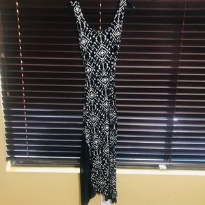 Dee Elle black and white maxi dress